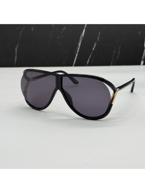 NWT Tom Ford Axel FT1197 01A Black Unisex Sunglasses Authentic main image 10